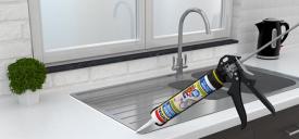 afkitten van voegen in keuken